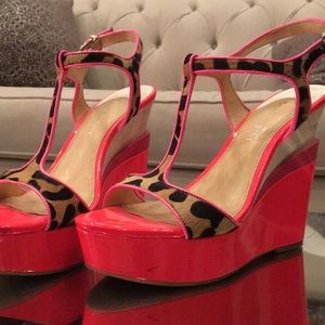 Gianni Bini leopard neon  wedges